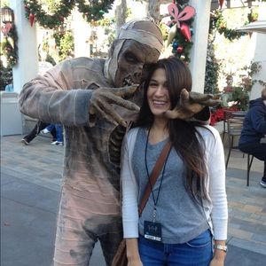 Meet your Posher, Marina